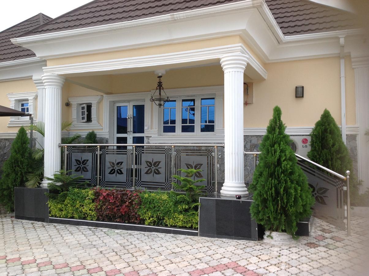 Blue View Hotel And Apartments Абуджа Екстериор снимка